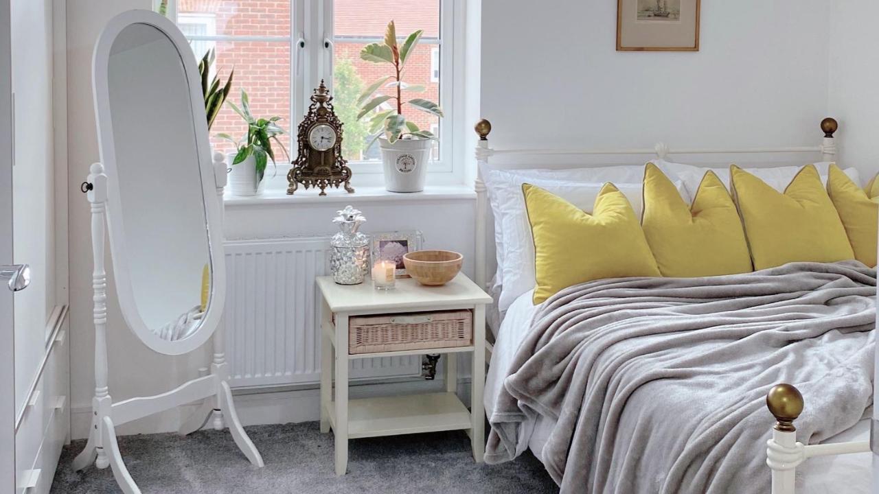 Entire Home: Bicester Village 10Min Walk Bagian luar foto